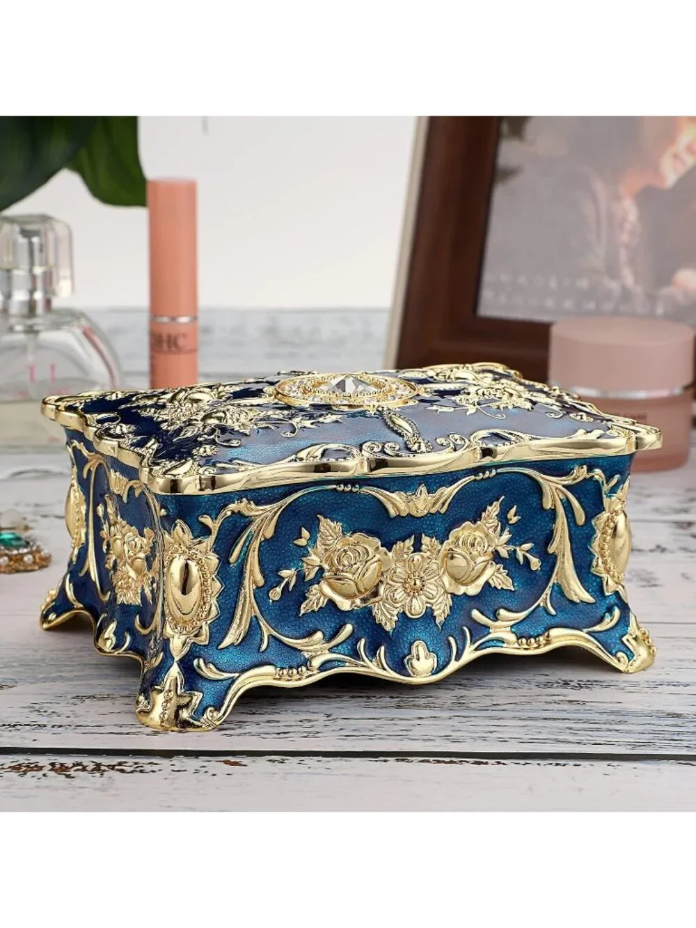 Vintage Metal Jewelry Organizer for Women 4.9